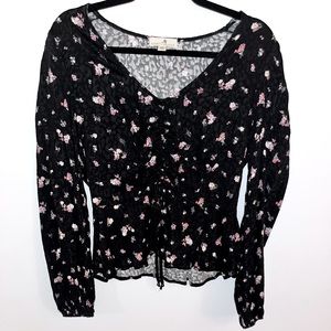 Daisy & Delilah Black and Pink floral long sleeve size L